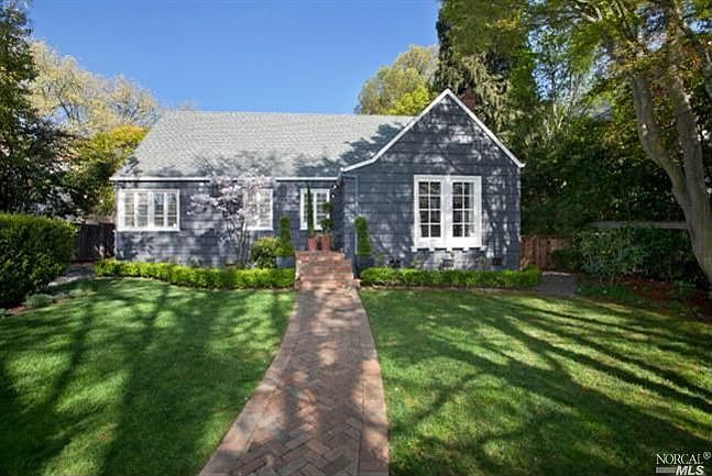 1st image of 111 Barber Ave