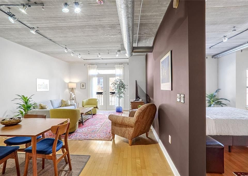 1st image of 800 Peachtree St NE APT 1410