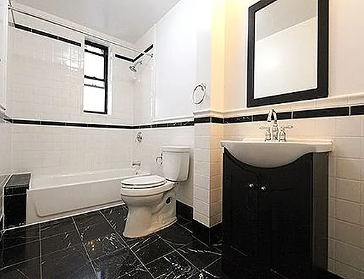 Rented by SW Queens Mezzanine | media 6