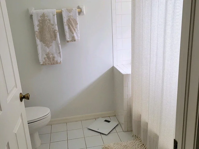 Emerald Bay Cir — Photo 16