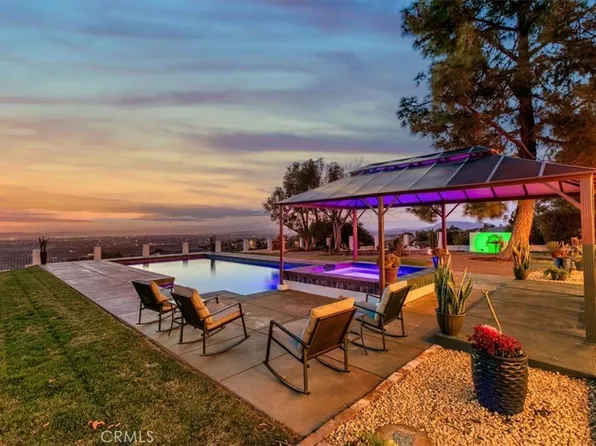 41655 Camino Lorado Dr, Temecula, CA 92592