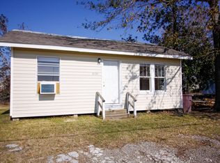 2121 Estelle Dr, Sulphur, LA 70665