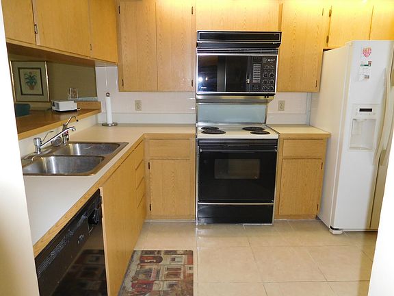 2nd image of 2561 Village Blvd APT 205