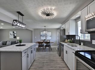 3557 Panama Dr, Westerville, OH 43081