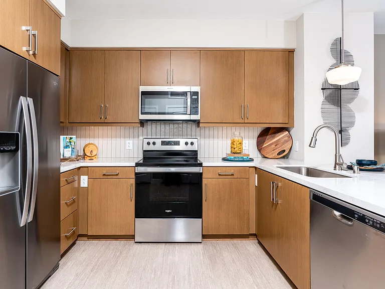 Everleigh Palm Desert 55+ Active Adult Apartment Homes — Photo 18