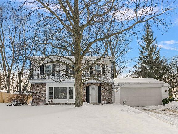 2nd image of 1792 Bridle Creek Dr SE