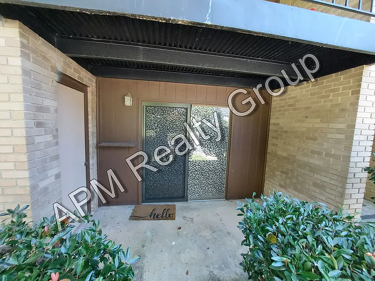 3938 Eureka St #A — Photo 4