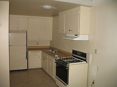 2nd image of 1300 Heron Ave APT 3