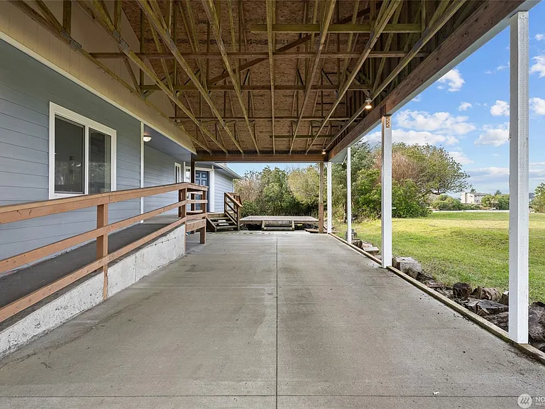 967 Adak Ct SE — Photo 14