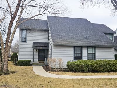 748 Chandler Rd, Gurnee, IL, 60031