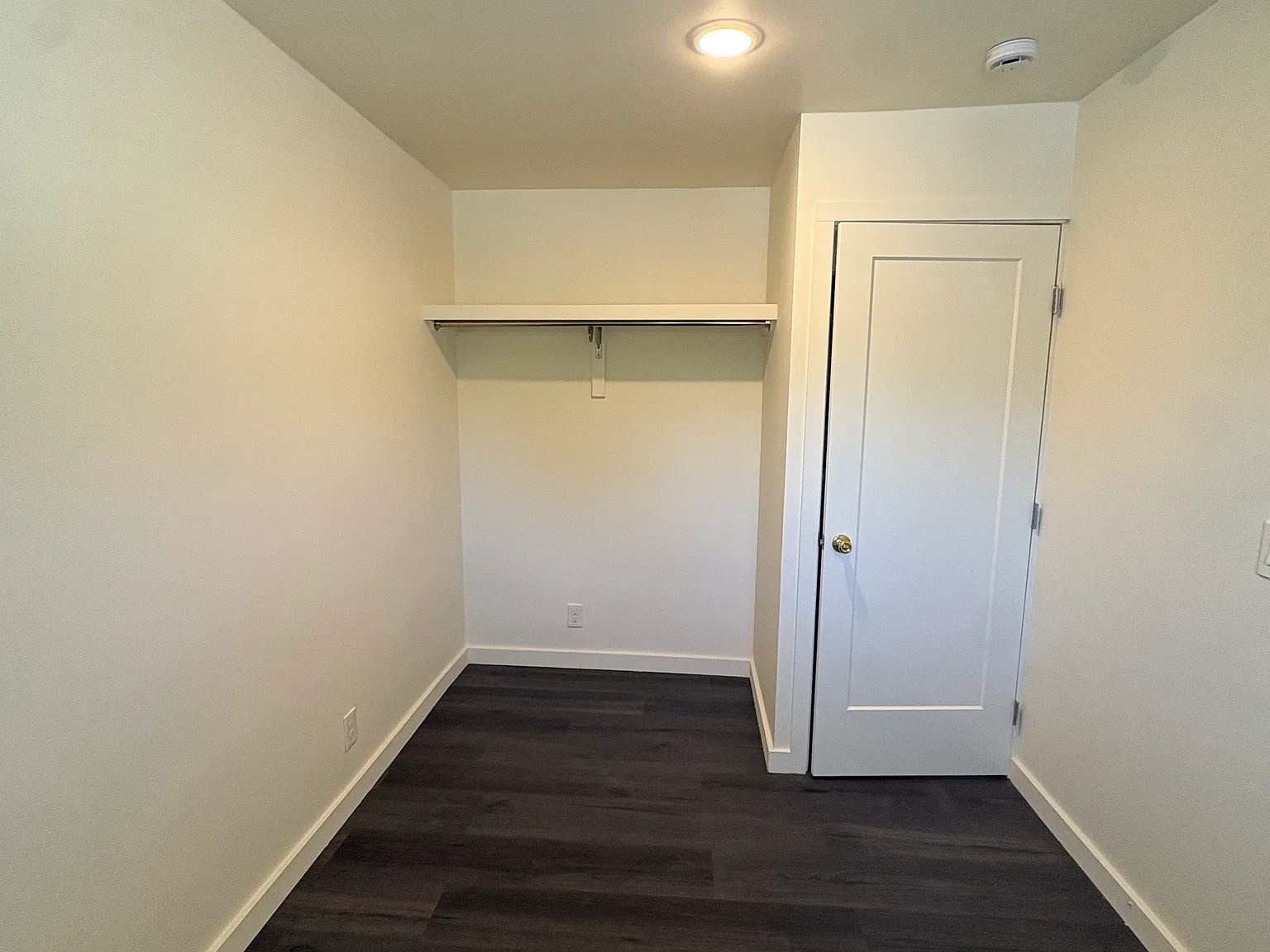 2 bed, $4,000 — Photo 3