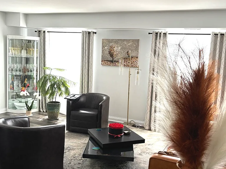 353 S Whispering Hills Dr #B — Photo 3