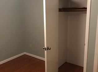 4 Pavilion Ct, Cranston, RI 02920