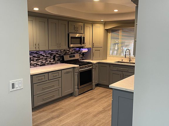 3rd image of 17520 Vine St #1