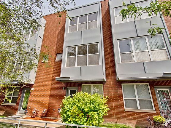 2nd image of 3464 W Belmont Ave #O