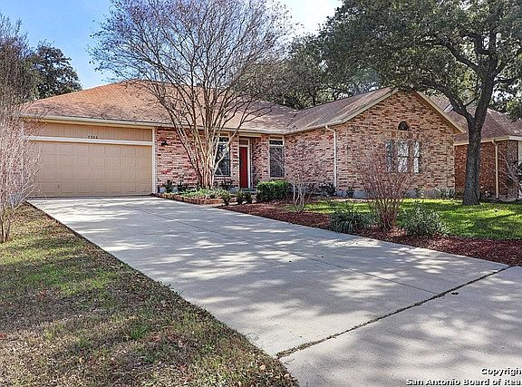 2nd image of 7306 Sidbury Cir
