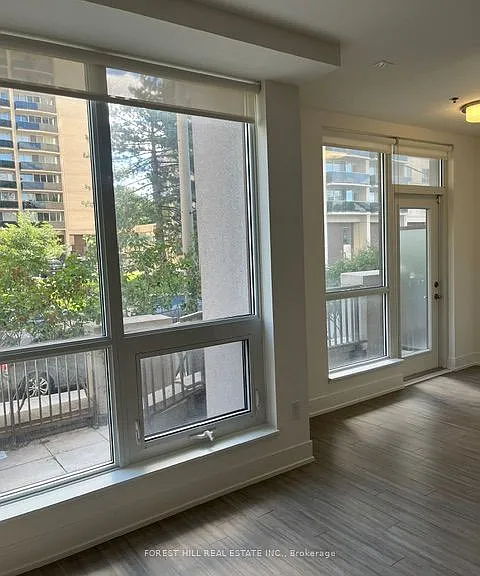 310 Tweedsmuir Ave #Townhouse 4 — Photo 10