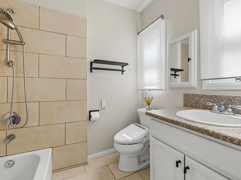 10412 Eldora Ave — Photo 19