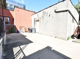 21-03 29th Ave #2E, Astoria, NY 11102