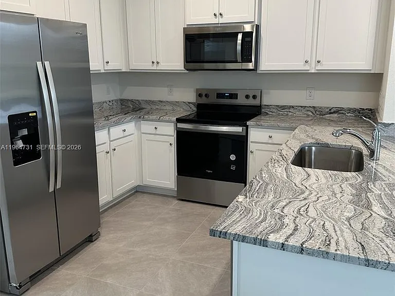 4078 NW 44th Cir — Photo 7