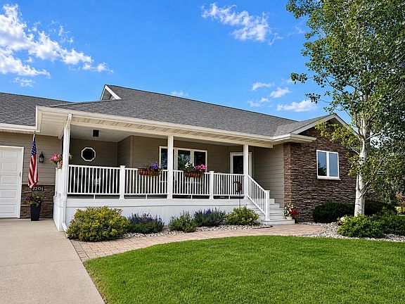 2nd image of 2201 Stone Gate Ct