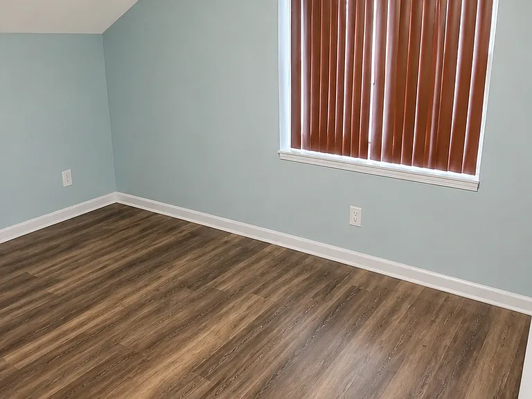 Extra room for office