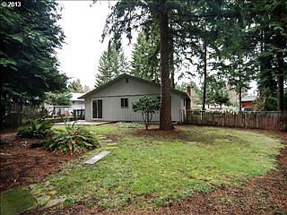 2nd image of 12203 NE 35th St