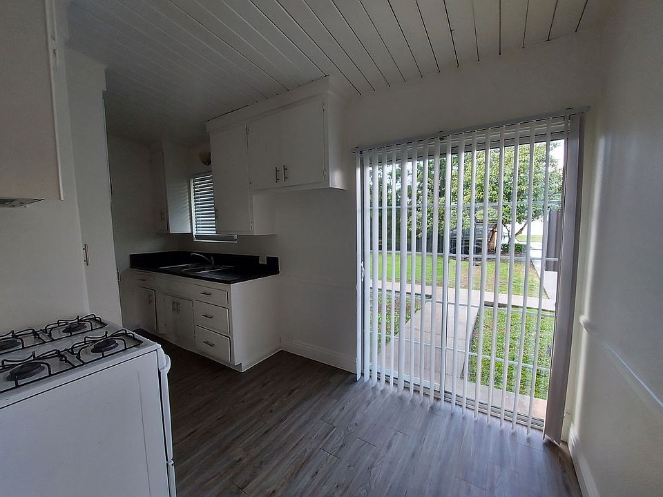1st image of 16421-16441 Cornuta Ave #16435
