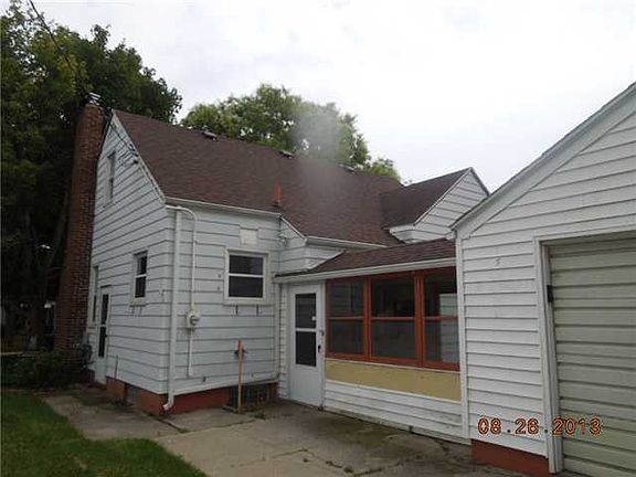 2nd image of 1630 Park Ave