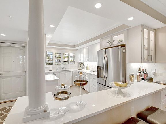 5th image of 3224 S Ocean Boulevard #214