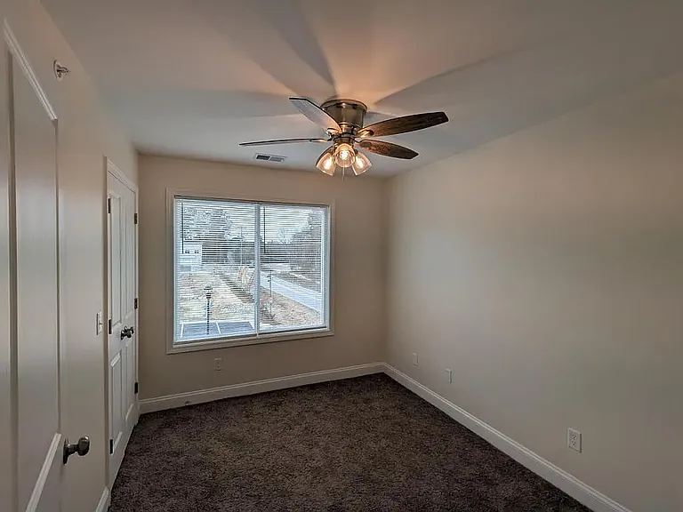 Keystone Luxury Apartments — Photo 18