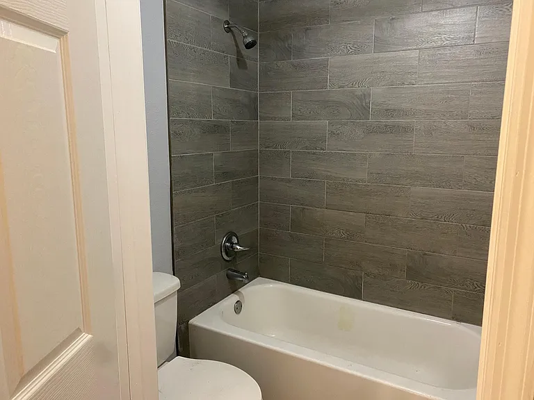603 SW 2nd Ter — Photo 7