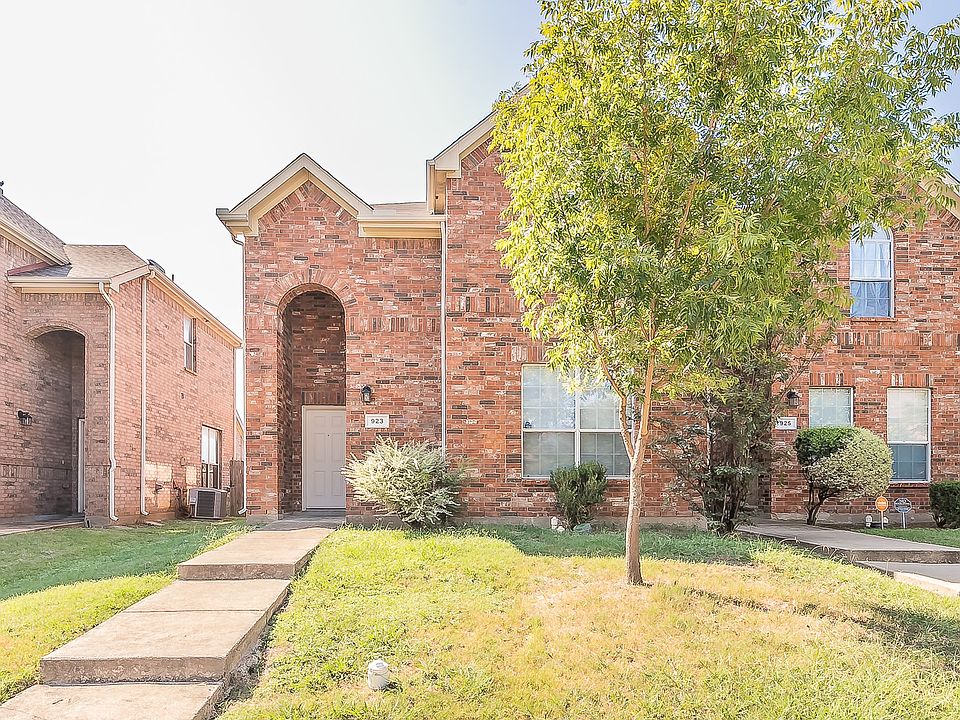 1st image of 923 Jamie Dr
