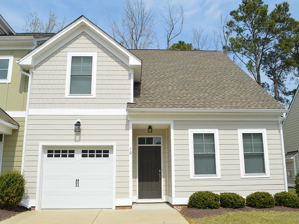 1st image of 10 Village Park Ln