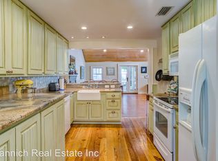 104 Mershon St, Fairhope, AL 36532