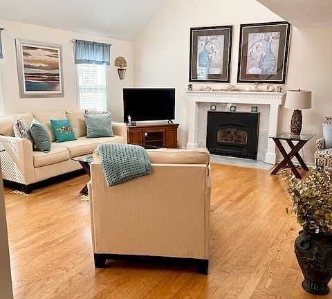 3rd image of 49 Whittier Meadows Dr Unit 49