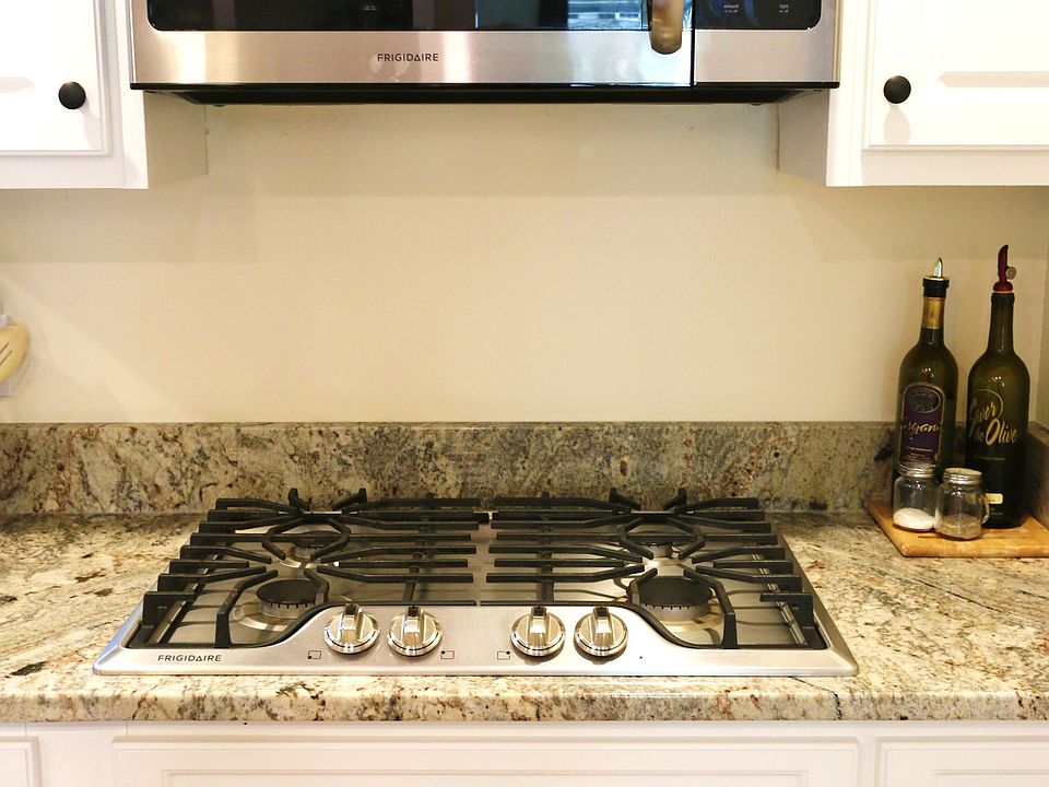 Microwave and Gas Range