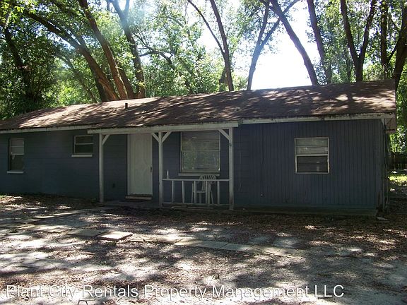 2nd image of 2003 Pleasant Acre Dr