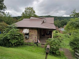 404 S Highland Ave, Point Marion, PA 15474