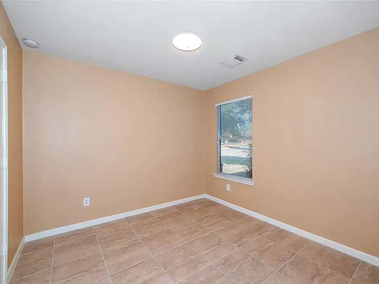 21219 Misty Brook Bend Ln — Photo 10