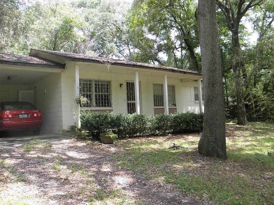 1st image of 2501 SE 31st St
