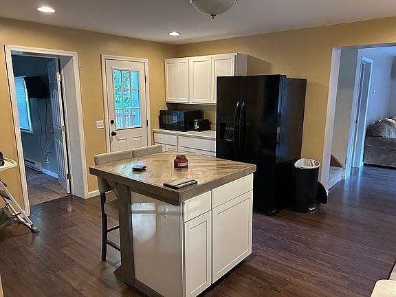 2nd image of 1328 Gulf Rd