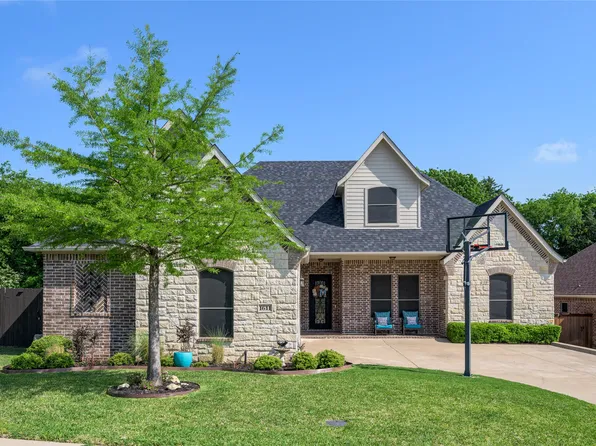 1611 Moreland Dr, Sherman, TX 75090