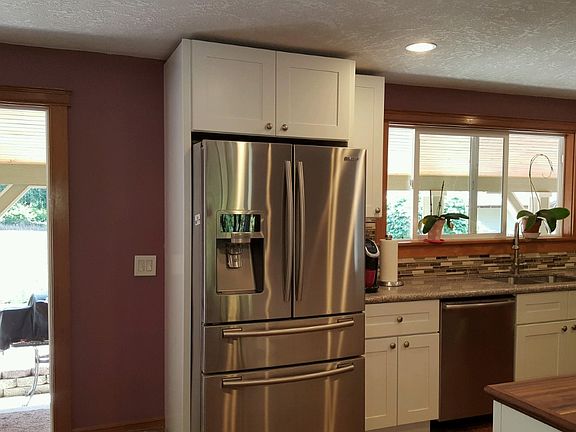 New kitchen cabinets