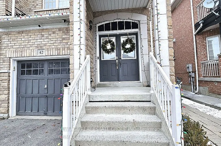42 Ozner Cres — Photo 4