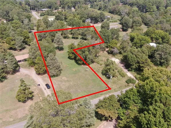 330 Price Blvd #21, London, AR 72847