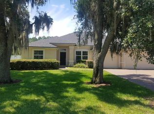 11712 Paddock Gates Dr, Jacksonville, FL 32223