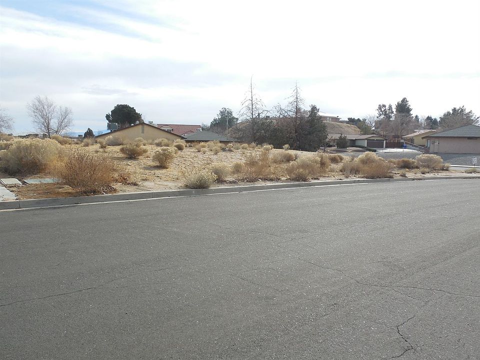 1st image of Apple Creek Dr