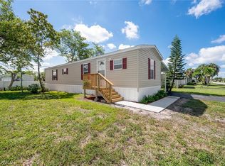 132 Cape Sable Dr, Naples, FL 34104