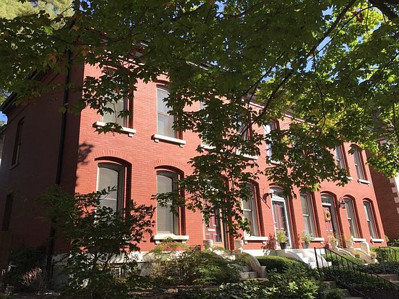 3rd image of 1821 Kennett Pl
